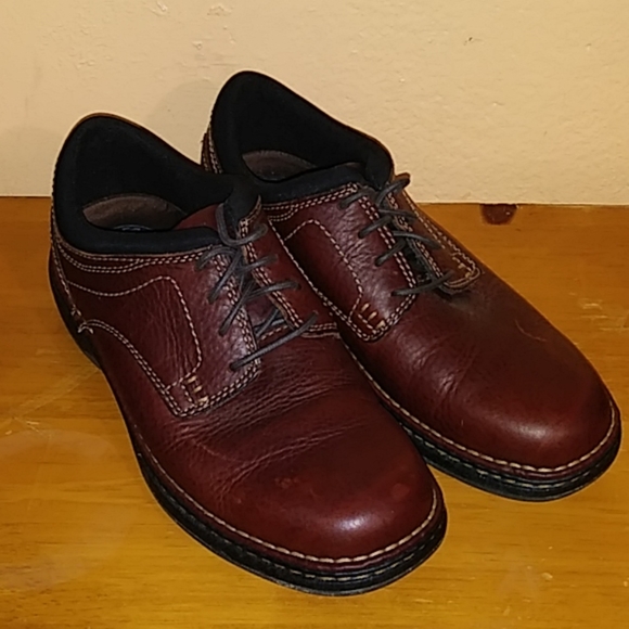 leather comfort shoes